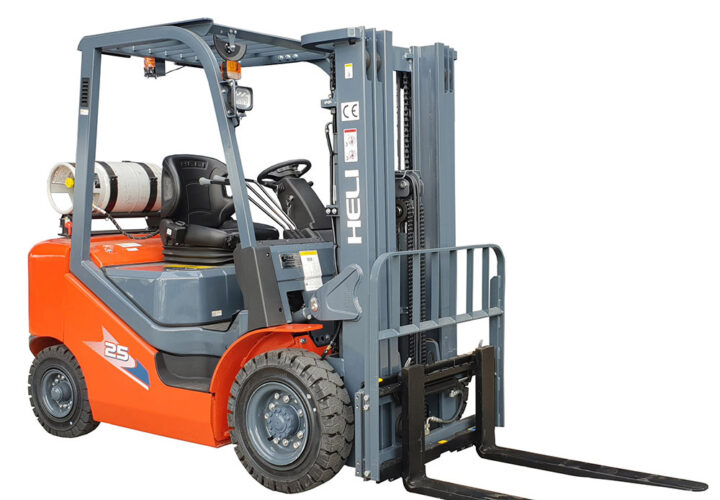 Stivuitor teren accidentat CPCD30-CPCD35